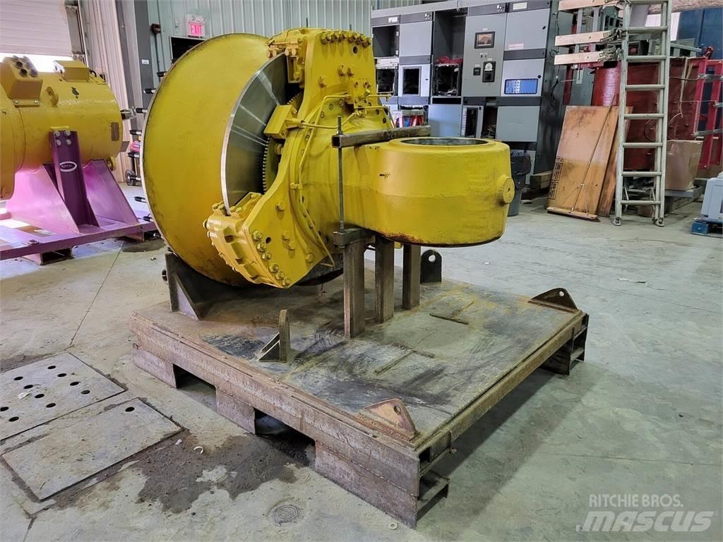 Komatsu RTEM3840SERV Kĺbové nákladné autá