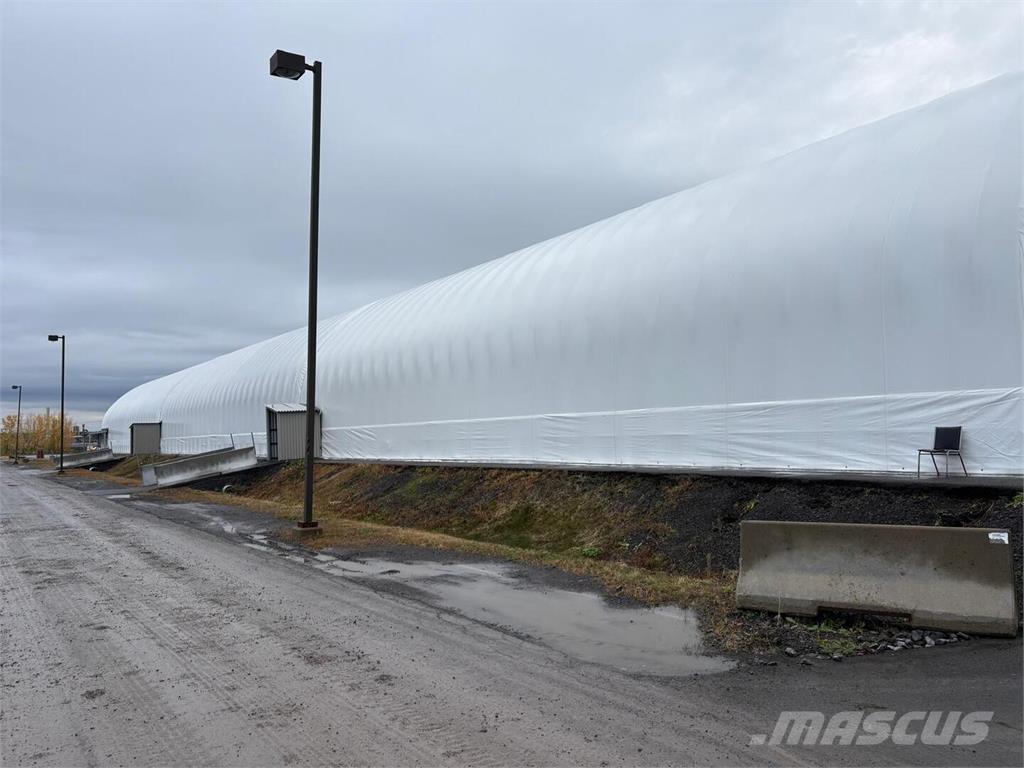  MEGADOME Oceľové rámové budovy