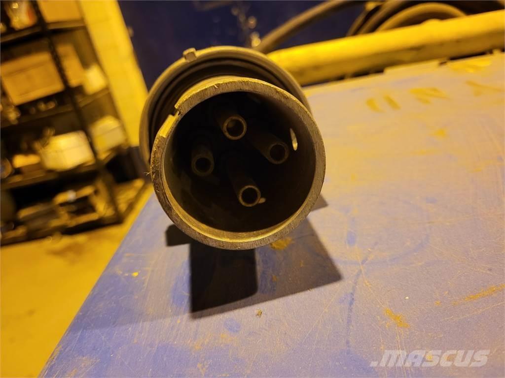 Miller Dimension 652 Zváracie stroje