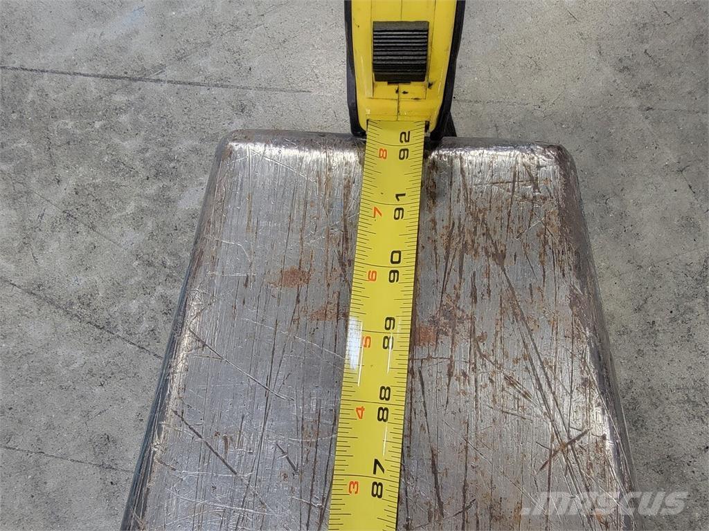 Raymond 8410 Stavebníctvo - ostatné