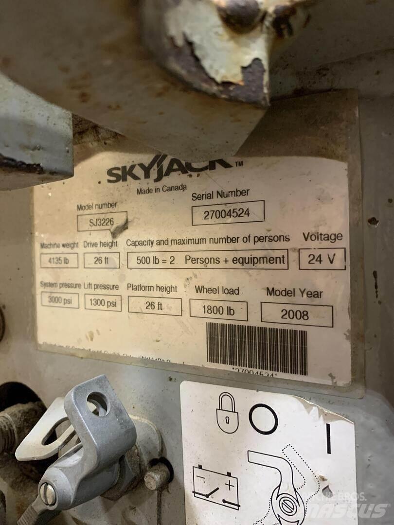 SkyJack SJIII 3226 Nožnicové zdvíhacie plošiny