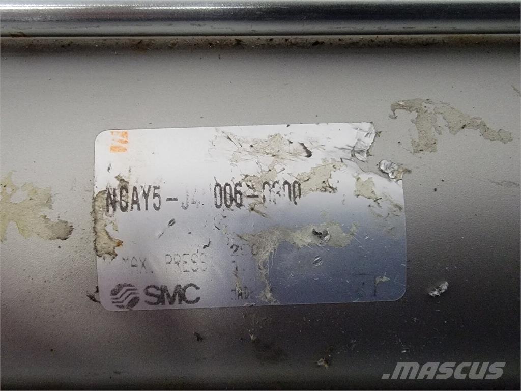 SMC NCAY5-J4N006-0300 Doprava – ostatné