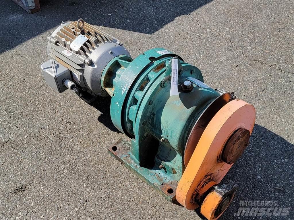 Sumitomo CHHJ-4195Y Stavebníctvo - ostatné