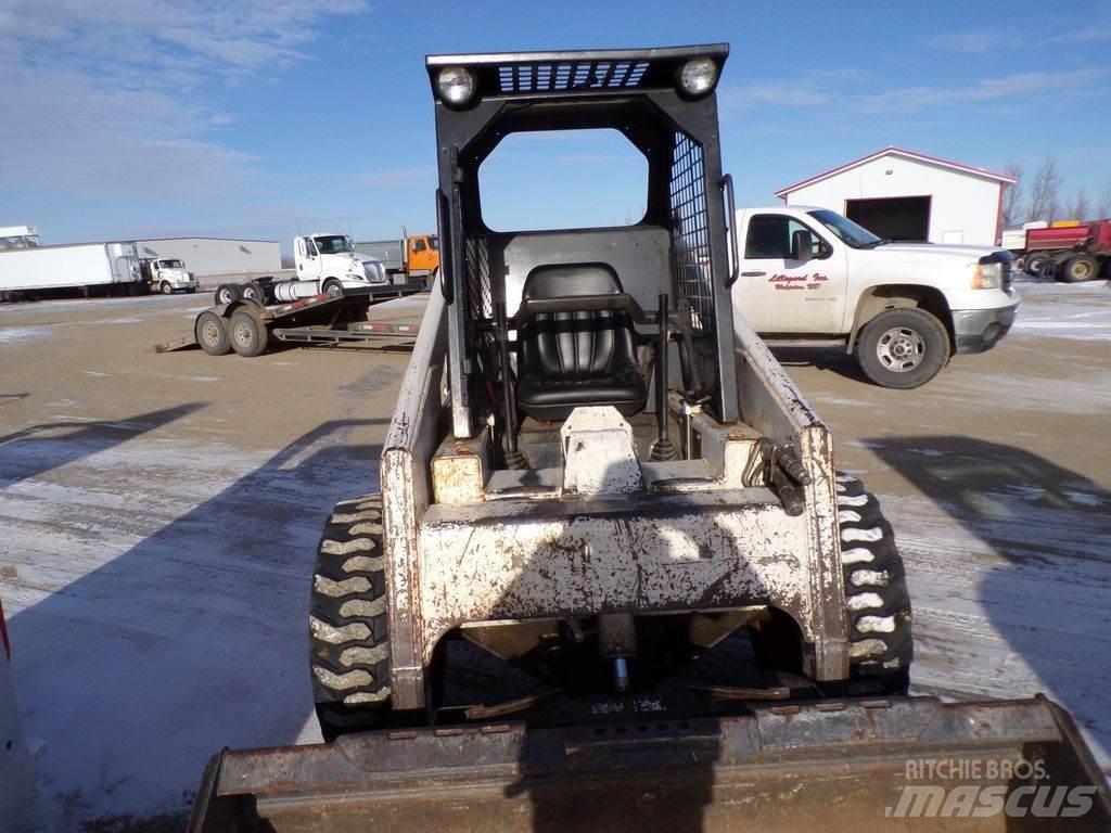 Bobcat 843B Šmykom riadené nakladače