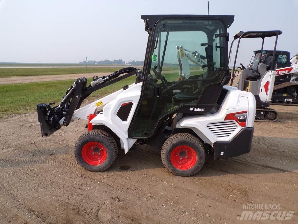 Bobcat L23 Stavebníctvo - ostatné