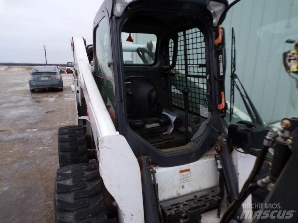 Bobcat S650 Šmykom riadené nakladače