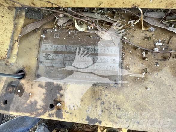 CAT 623B Skrejpre