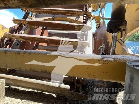 CAT 623B Skrejpre