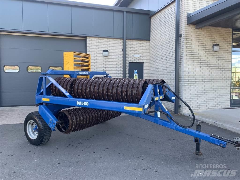 Dal-Bo Compact 630 Stavebníctvo - ostatné