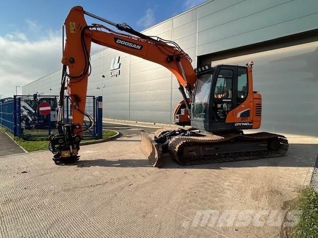 Develon DX140LCR-5 Pásové rýpadlá
