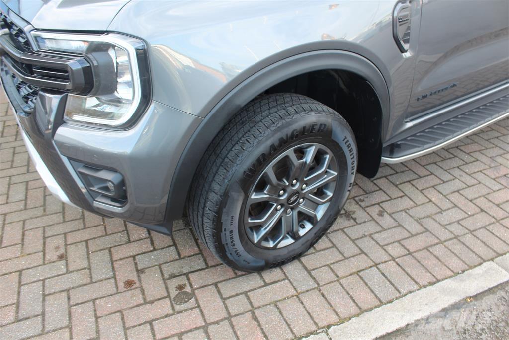 Ford Ranger Wildtrak Nakladacia/sklápacia bočnica