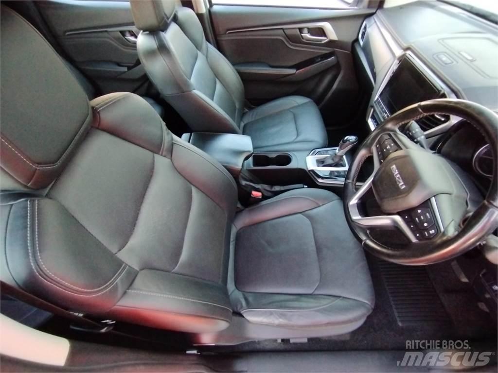 Isuzu DL40 Stavebníctvo - ostatné