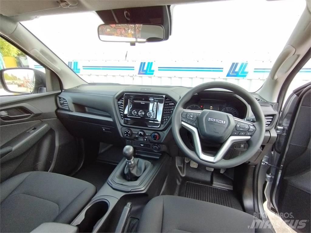 Isuzu Utility Singl Stavebníctvo - ostatné