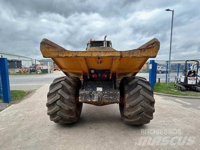 JCB  Stavebné sklápače