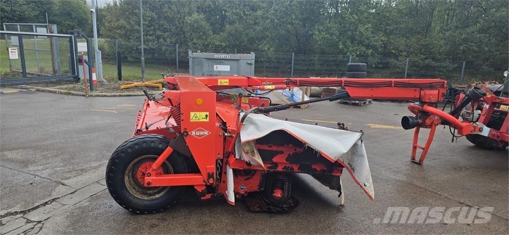 Kuhn FC 302 G Žacie stroje