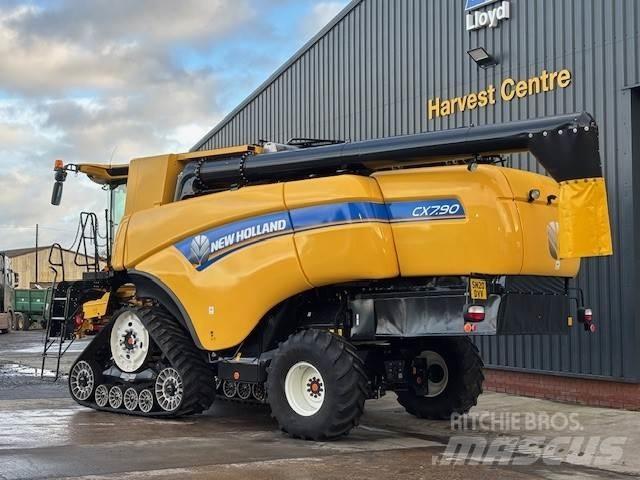 New Holland CX7.90 Kombinované zberacie stroje