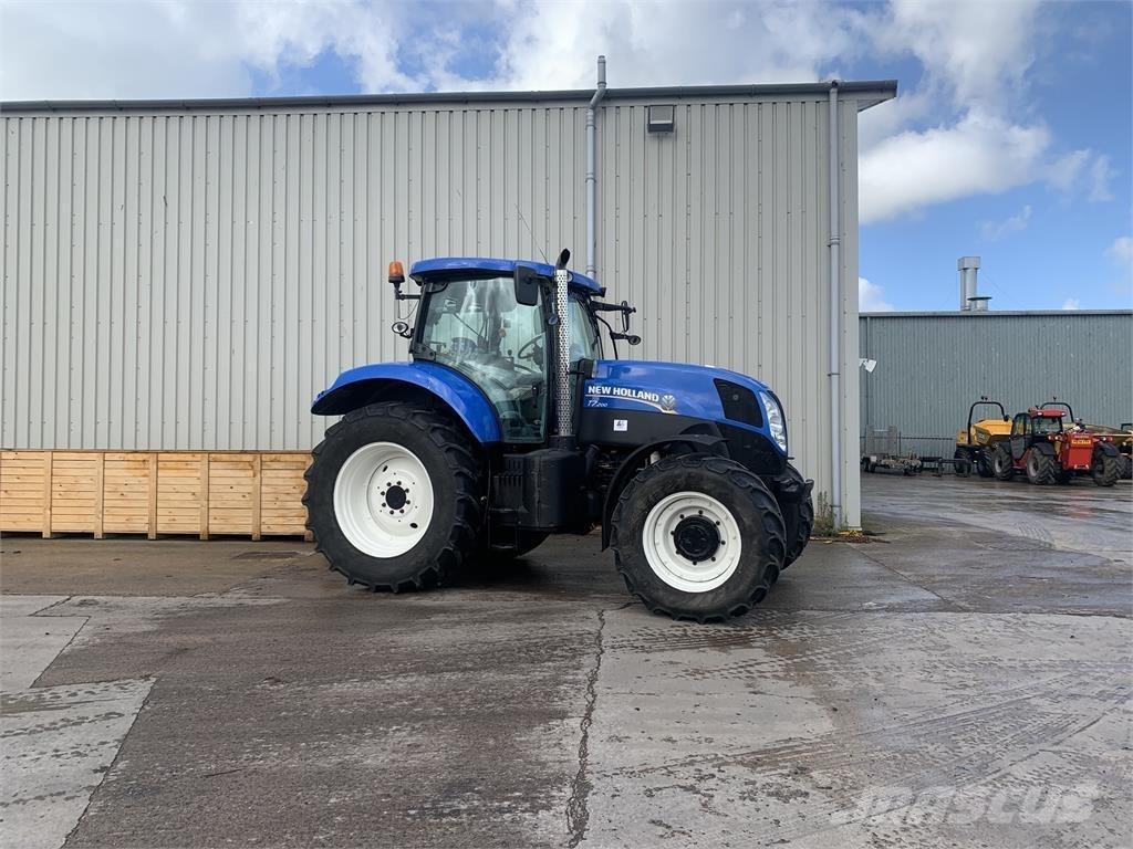 New Holland T7.200 Traktory