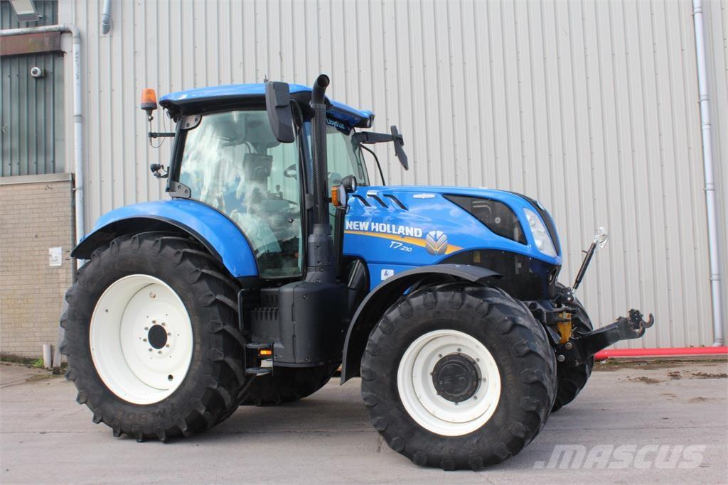 New Holland T7.210 Traktory
