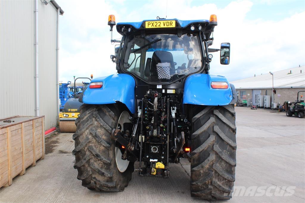 New Holland T7.210 Traktory
