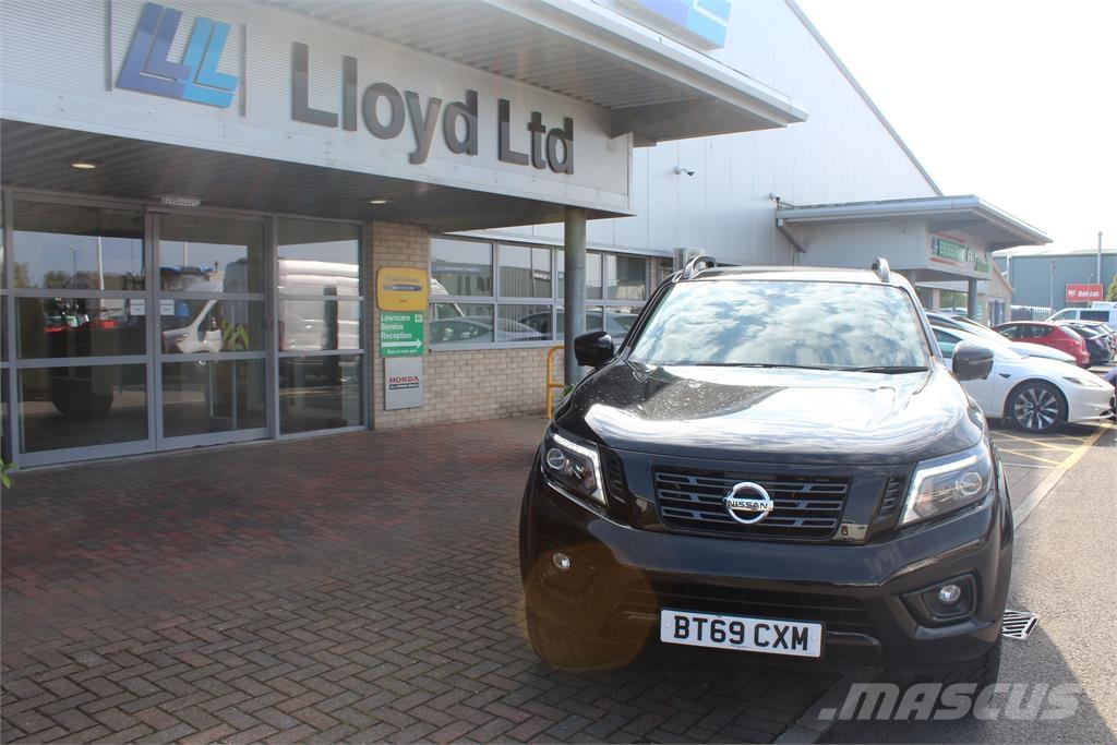 Nissan Navara Nakladacia/sklápacia bočnica