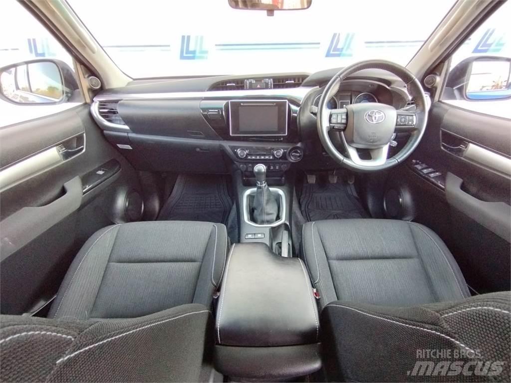 Toyota Hilux Stavebníctvo - ostatné