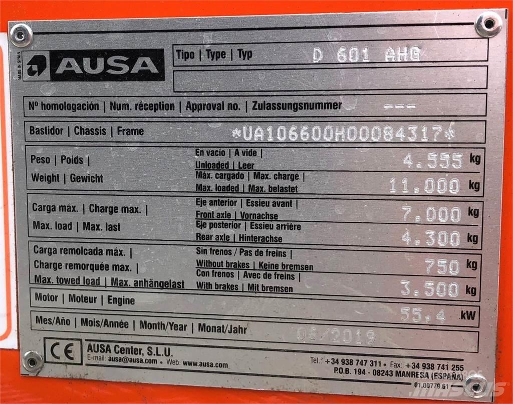 Ausa D601AHG Stavebné sklápače