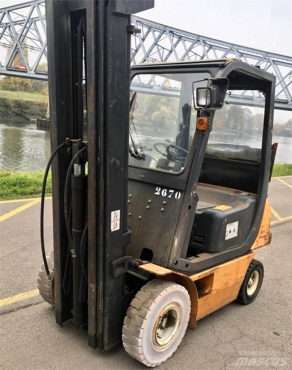 Clark CMP18L Iné
