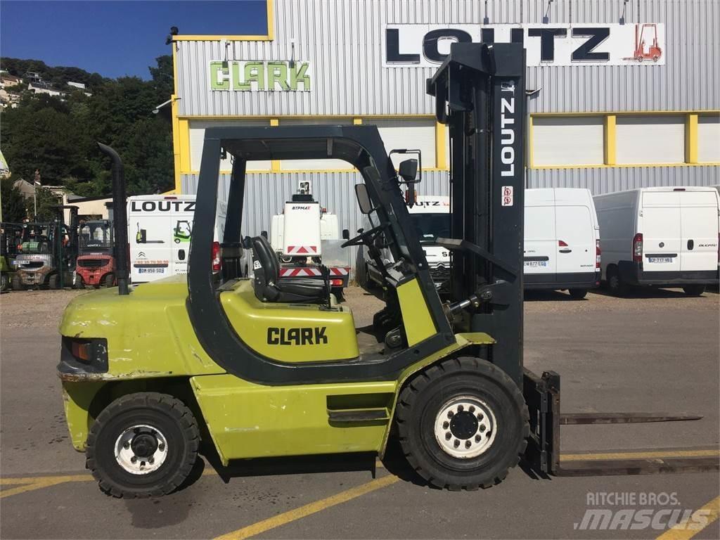 Clark CMP45D Iné