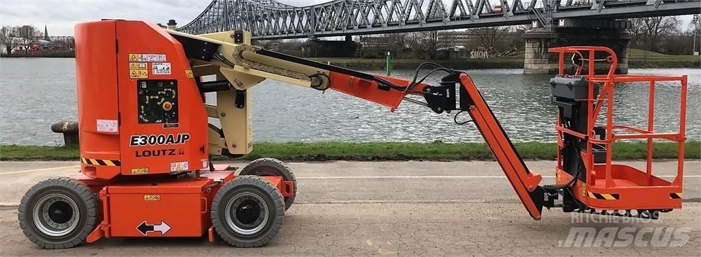 JLG E300AJP Ďalšie zdvíhacie zariadenia a plošiny