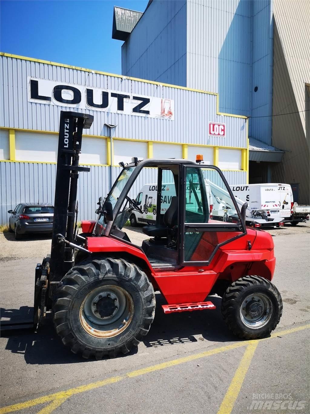 Manitou M26-4 Terénne vysokozdvižné vozíky