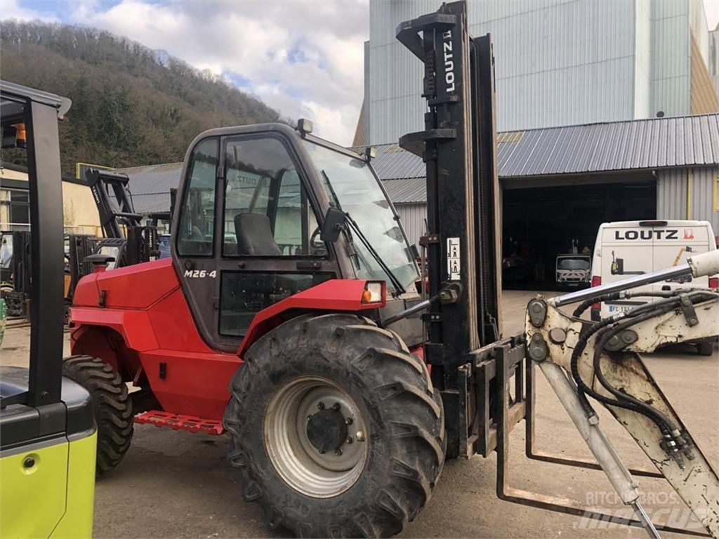 Manitou M26-4 Terénne vysokozdvižné vozíky