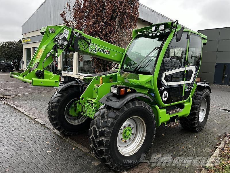 Merlo TF 42.7 Teleskopické manipulátory