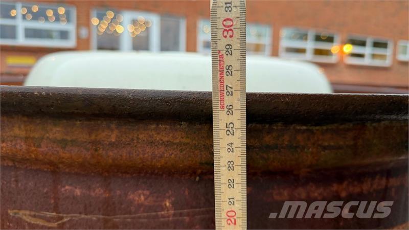 GKN 10X36 Pneumatiky, kolesá a ráfiky