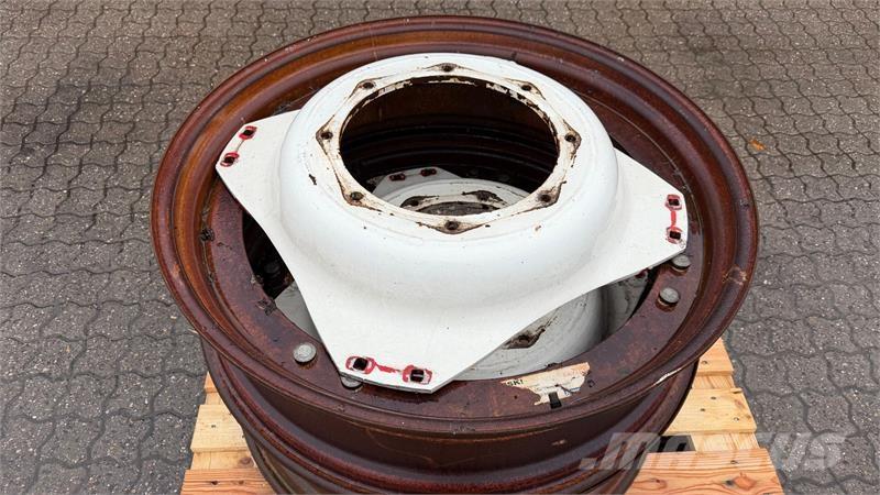 GKN 10X36 Pneumatiky, kolesá a ráfiky