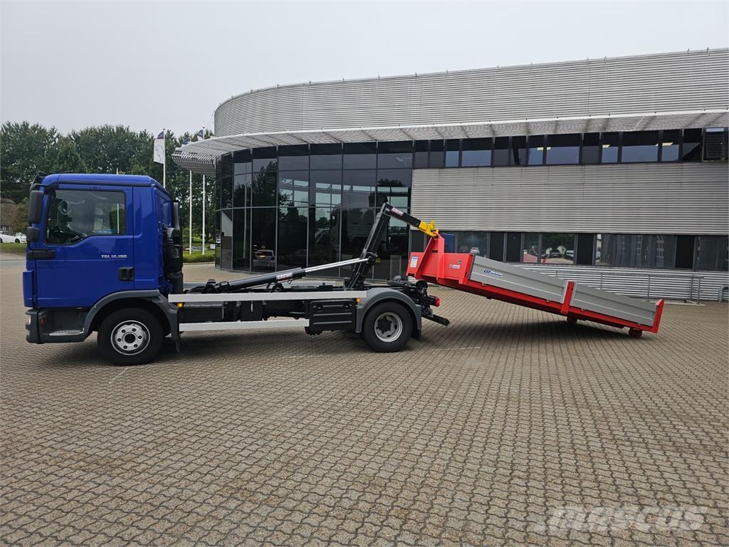 MAN TGL 12.190 BL Hákový nosič kontajnerov