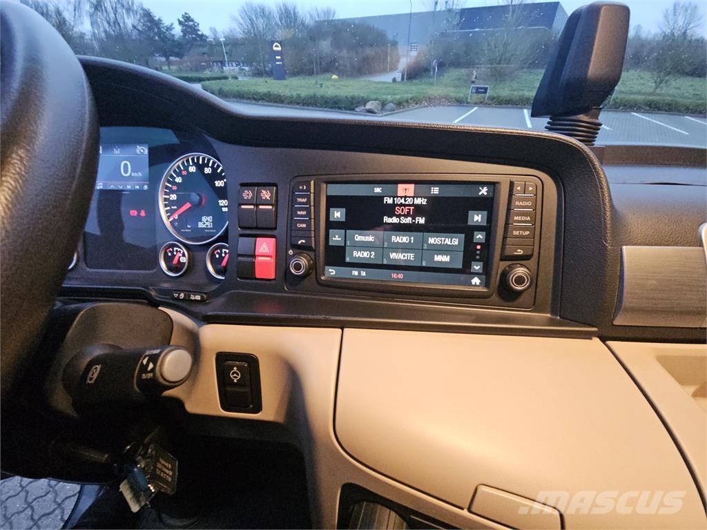 MAN TGL 12.190 BL Hákový nosič kontajnerov