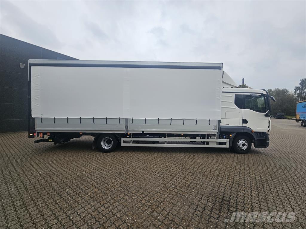 MAN TGL 12.250 Nákladné vozidlá s bočnou zhrnovacou plachtou
