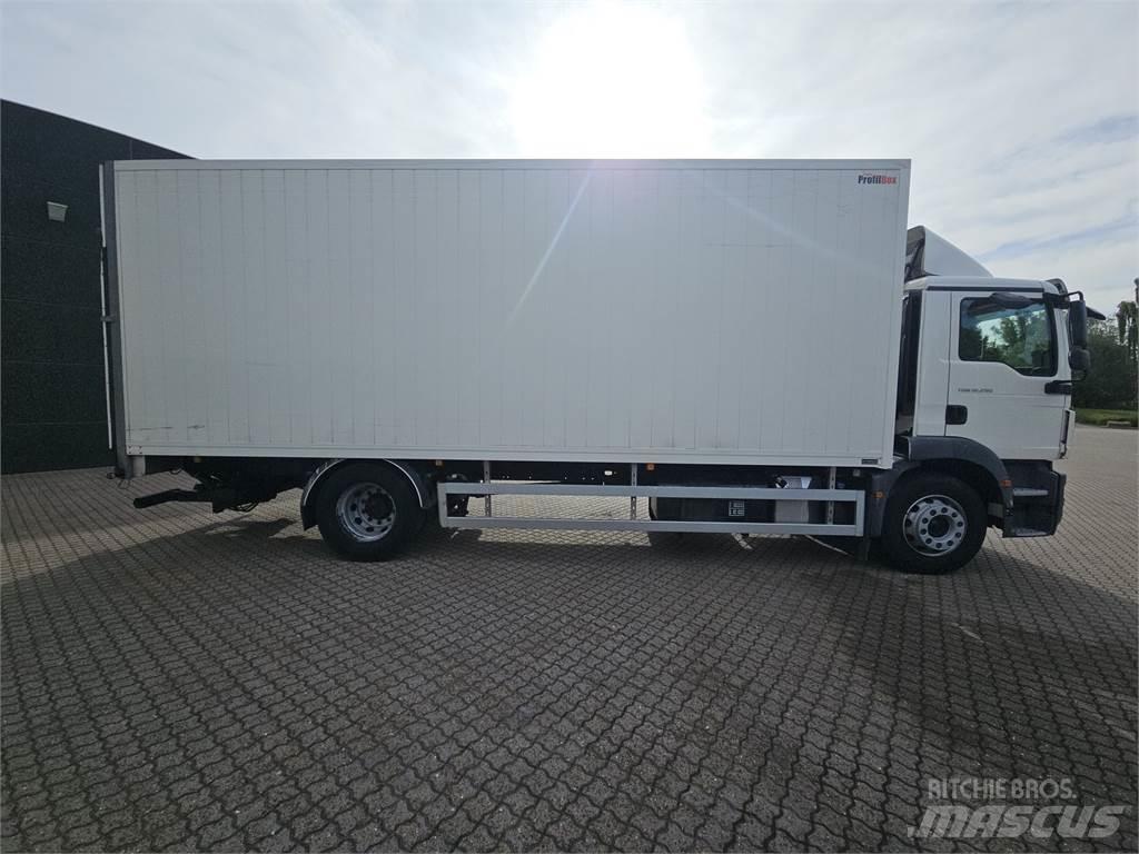 MAN TGM 18.290 Skriňová nadstavba