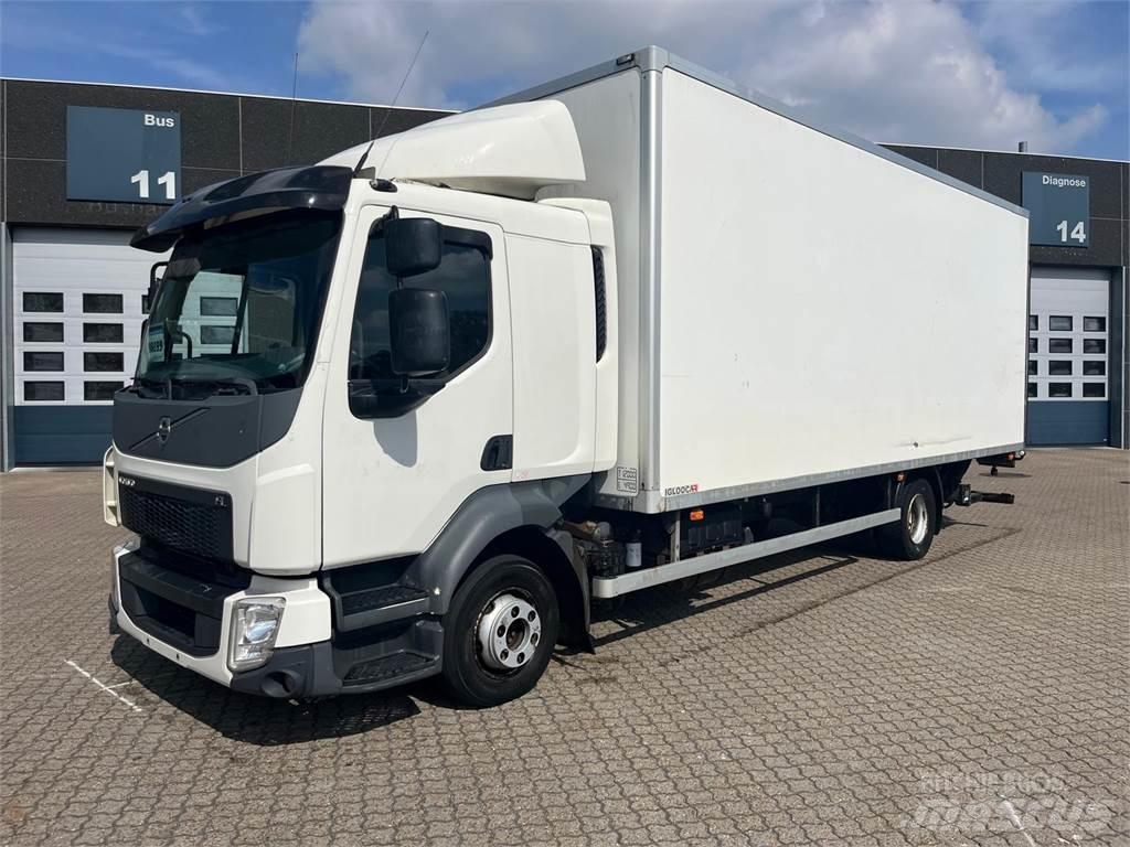 Volvo FL210 Skriňová nadstavba