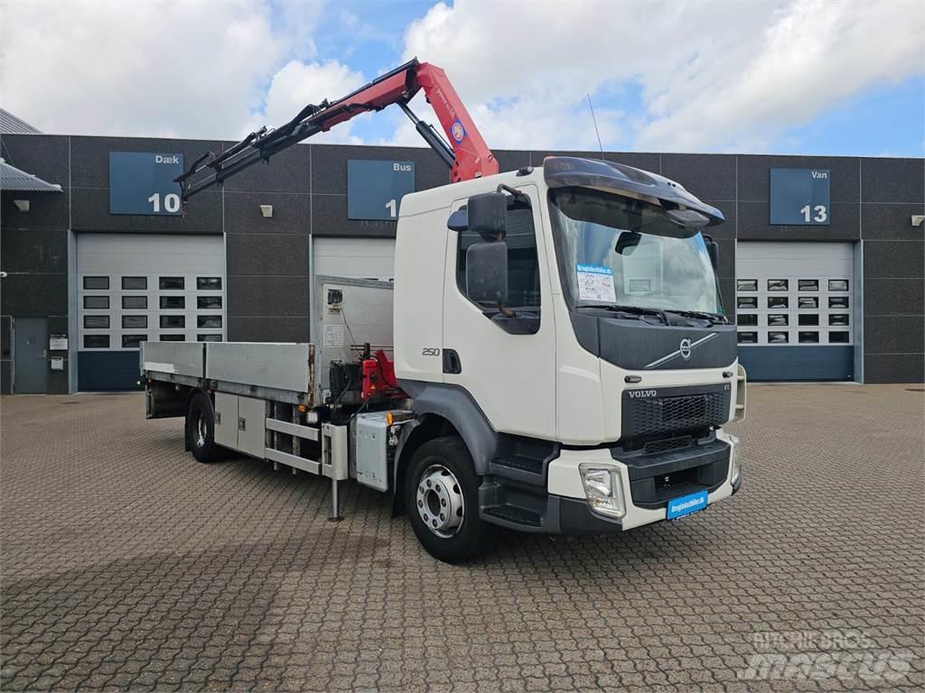 Volvo FL250 Autožeriavy, hydraulické ruky
