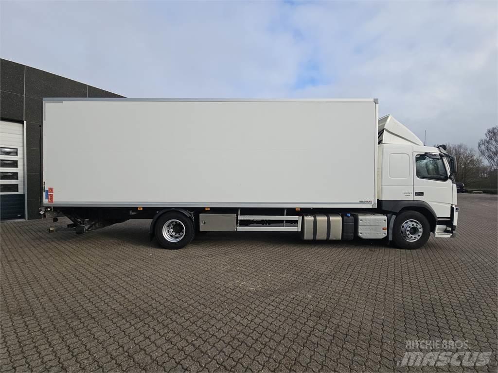 Volvo FM330 Chladiarenské nákladné vozidlá