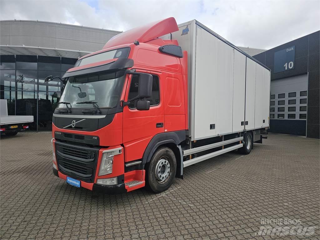 Volvo FM340 Skriňová nadstavba