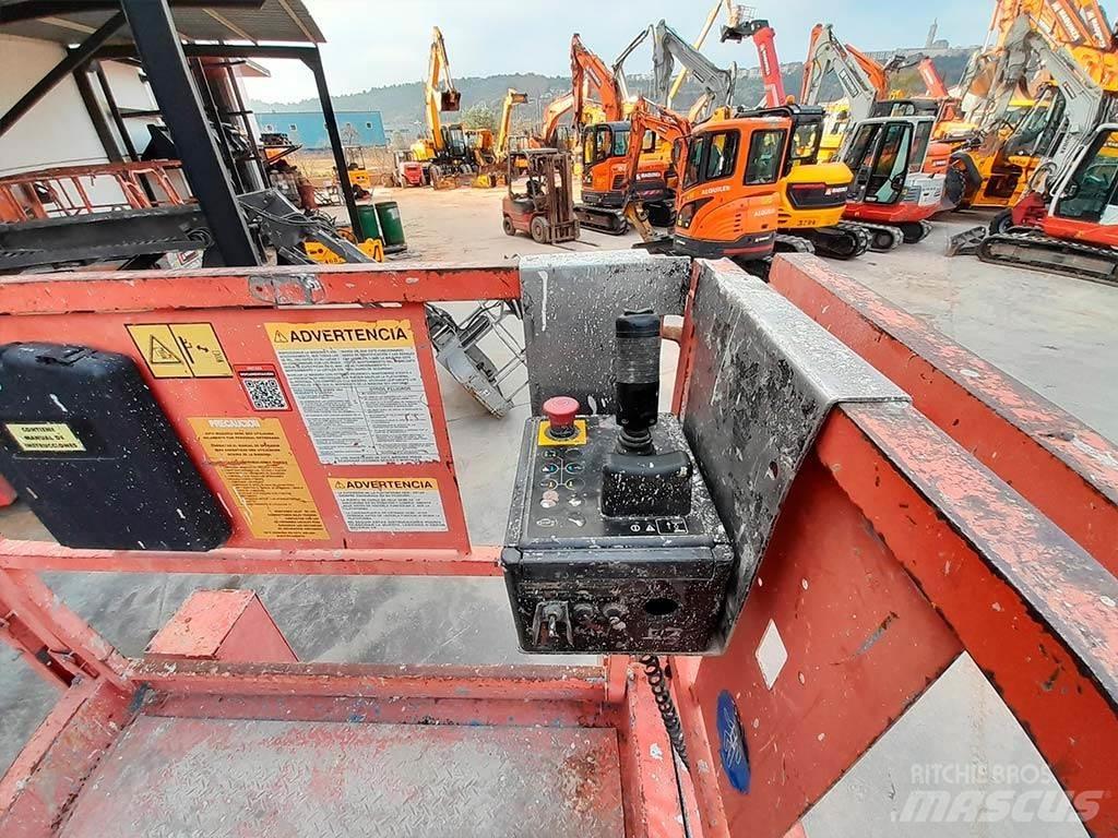 Genie GS2668RT Nožnicové zdvíhacie plošiny