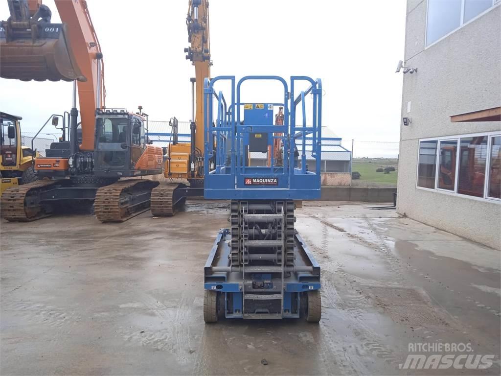Genie GS4047 Nožnicové zdvíhacie plošiny