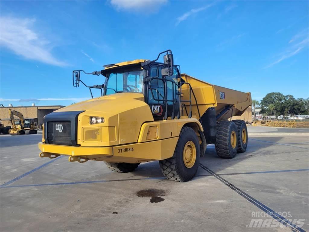 CAT 730 Kĺbové nákladné autá