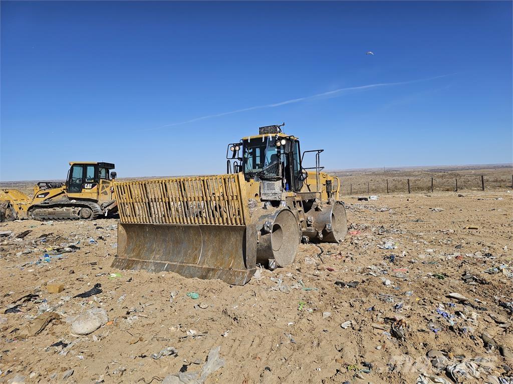 CAT 816F II Stavebníctvo - ostatné