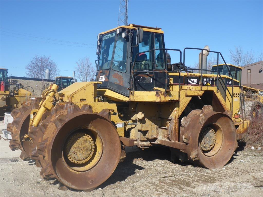 CAT 826G II Stavebníctvo - ostatné