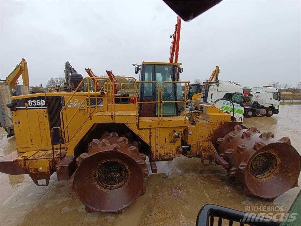 CAT 836G Stavebníctvo - ostatné
