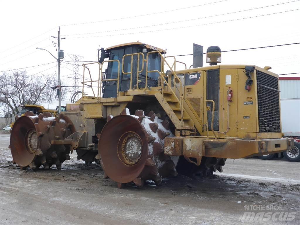 CAT 836H Stavebníctvo - ostatné