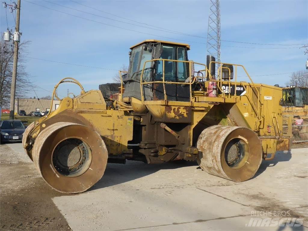 CAT 836H Stavebníctvo - ostatné